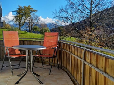 Balcony/Terrace, Mountain view