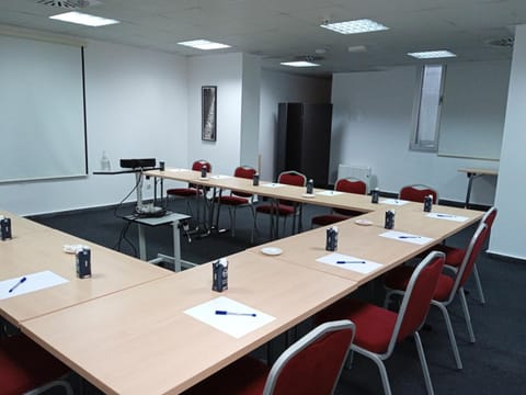 Meeting/conference room