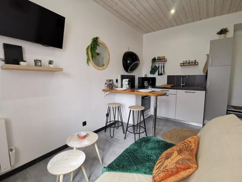 Studio cosy proche du centre-ville Condo in Paray-le-Monial