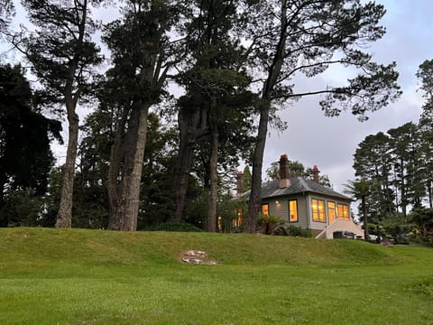 Carramar House, in the Amphitheatre of Nature Maison in Wentworth Falls