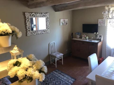 Beautiful Lux apartment chianti firenze area Italy Apartment in Castellina in Chianti