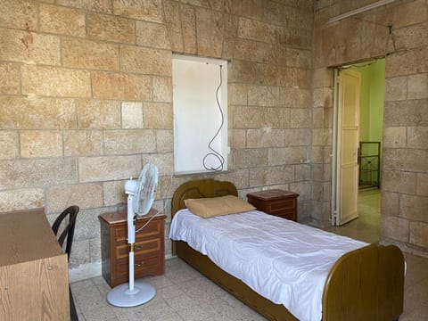 Bayt Ateeq (Ateeq's house) Apartment in Jerusalem District