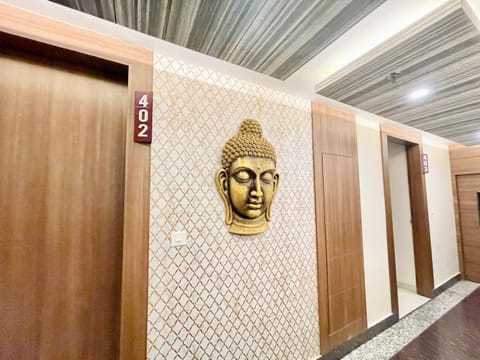 Hotel Hotel KP ! Puri near-sea-beach-and-temple fully-air-conditioned-hotel with-lift-and-parking-facility-2- ᴾʳᵉᵐⁱᵘᵐ ᴴᵒᵗᵉˡ Hotel in Puri