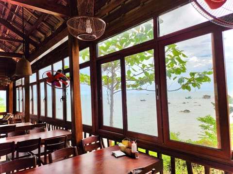 Voyage Phu Quoc Beach Resort Resort in Phu Quoc