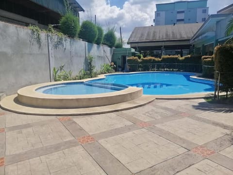 Budget Condo, Home, Comfy, Furnished, Accessible apartment in Marikina
