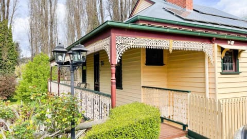 Kelly House House in Beechworth