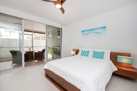 Beach Living at Island Pine Villas BLSE Apartment in Grand Cayman