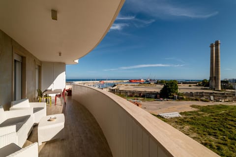 View (from property/room), Balcony/Terrace, Sea view