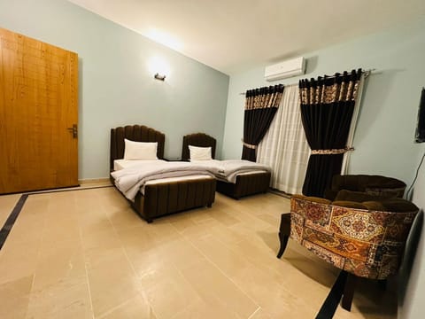 Islamabad Travelodge Guest House Hotel in Islamabad