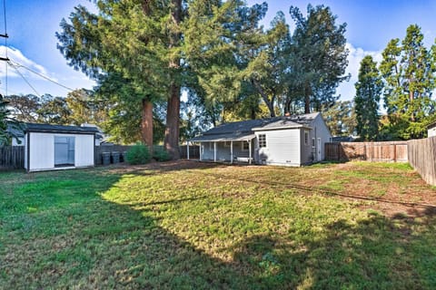 Cozy West Sacramento Getaway with Private Yard! House in West Sacramento