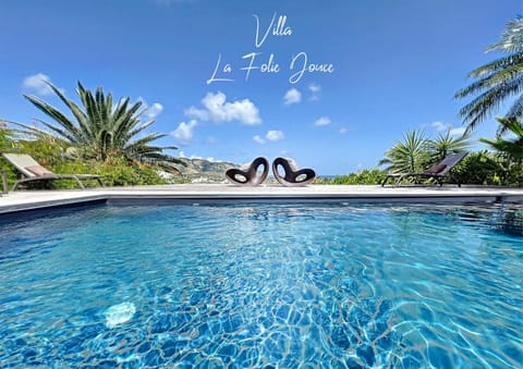 Pool view, Sea view, Swimming pool, sunbed