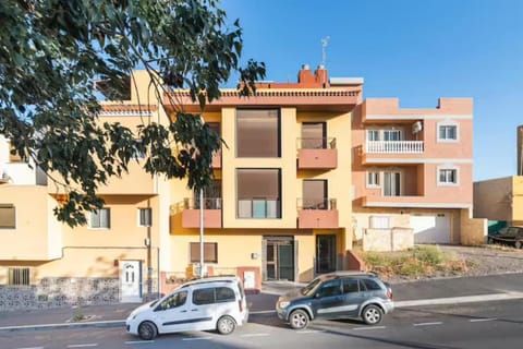 Casa Ivonne - San Isidro Apartment in Abona