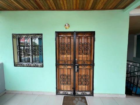 TRIERHOUSE Apartment in Douala