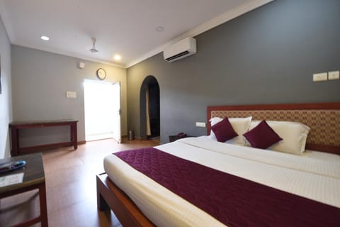 HOTEL KING PARK Hotel in Puducherry