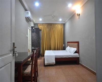 HOTEL KING PARK Hotel in Puducherry