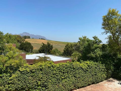 Villa with a 360 degrees view. Villa in Stellenbosch