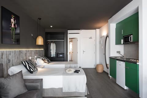 Aparthotel Vibra Mogambo - Adults only Apartment hotel in Ibiza