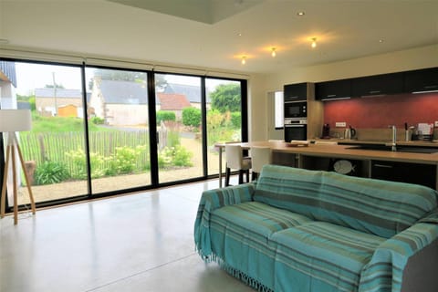Maison de plain-pied avec WIFI, jardin, terrasse à PLEUMEUR - BODOU REF-457 Villa in Trégastel
