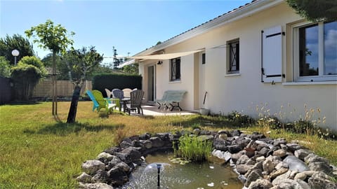 Patio, Garden, Garden view