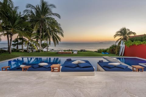 Stunning 7Bd Beachfront Villa Fully Staffed with access to St Regis 4 Seasons & More Villa in State of Nayarit