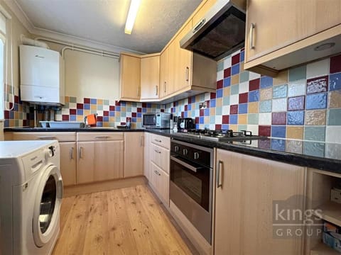 A cosy 1 bedroom apartment Eigentumswohnung in Enfield