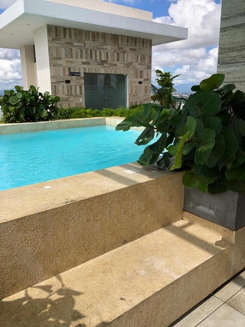 Piantini’s Skylight Apartment in Distrito Nacional