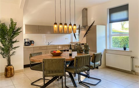 Nice Home In Putten With Kitchen House in Putten