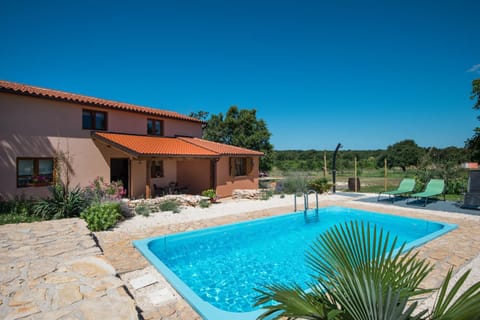 Complex of two villas Palera XXL with private pools Villa in Medulin