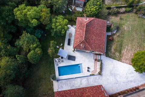 Property building, Bird's eye view, Garden, Balcony/Terrace, Garden view, Swimming pool, Swimming pool