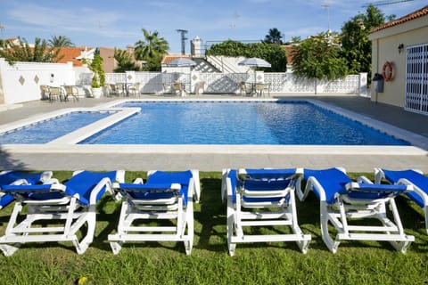 Swimming pool, Swimming pool, sunbed