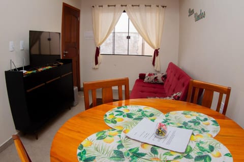 Apartamento encantador próximo praia mercado Farm padaria Apartment in Imbituba