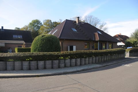 Property building, Property building, Neighbourhood, Street view