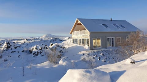 Slow Travel Mývatn - Þúfa - Private Homestay Condominio in Northeastern Region