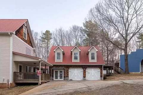 Gainesville 11 beds unit House in Lake Lanier