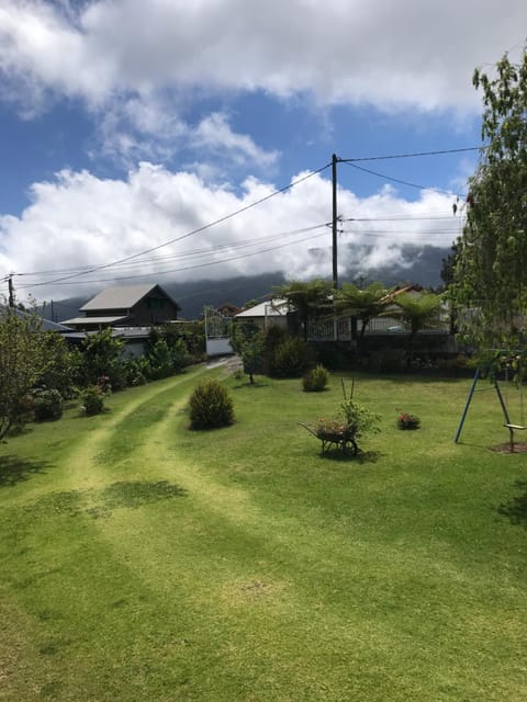 Natural landscape, Garden view, Mountain view