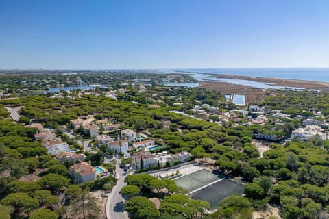 Villa Breena - Quinta do Mar Villa in Faro District