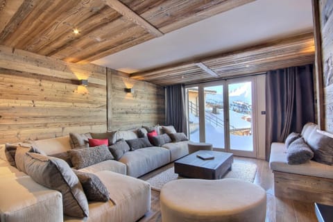 Chalet Topaz - 18 Couchages Sur les Pistes avec Services Chalet in Mâcot-la-Plagne