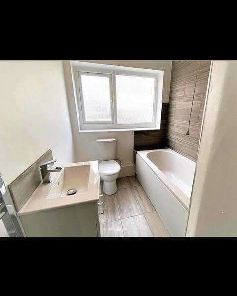 Toilet, Bathroom, Bath