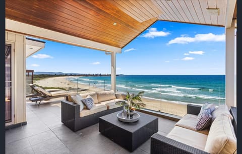 View (from property/room), Balcony/Terrace, Beach, Sea view