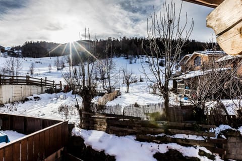 CHALET LE FRENEY - Chalets pour 13 Personnes 864 Chalet in Landry