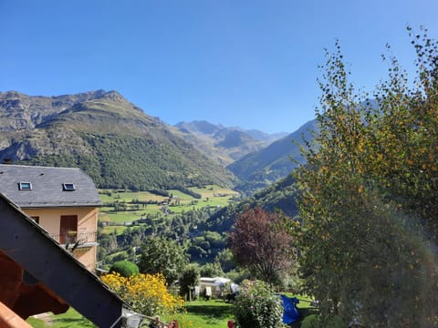 Natural landscape, Balcony/Terrace, Mountain view