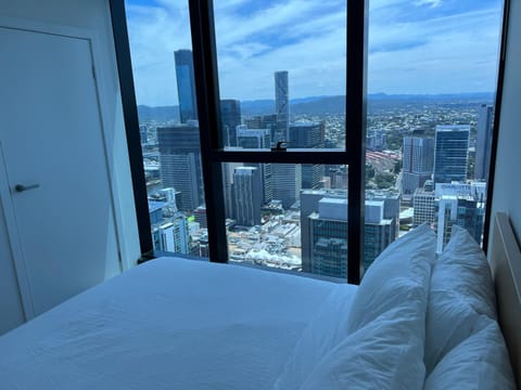 Amazing views 60th level skytower 3 bedrooms Apartamento in Kangaroo Point