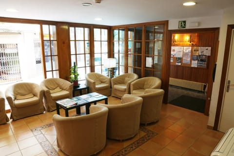 Living room, Lobby or reception, Seating area