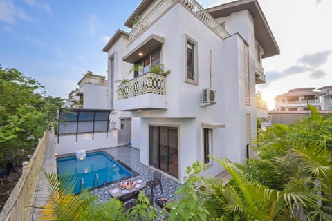 Garden, Balcony/Terrace