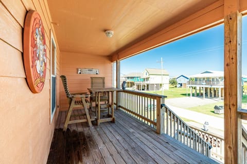 Looney Dunes House in Bolivar Peninsula