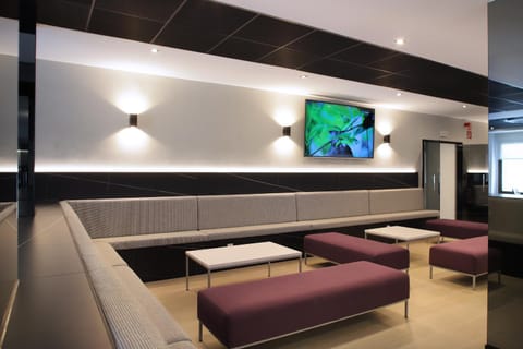 Communal lounge/ TV room, Lounge or bar, Facility for disabled guests