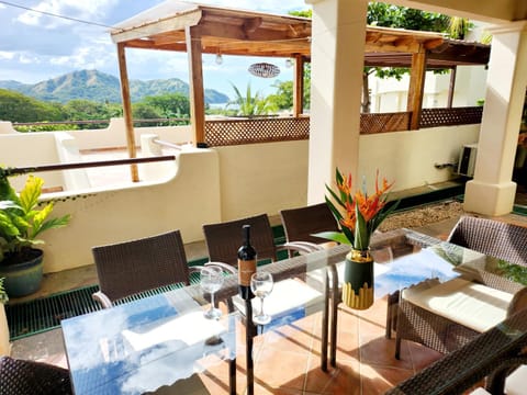 Patio, View (from property/room), Balcony/Terrace, Balcony/Terrace, Seating area, Dining area, Mountain view, Sea view