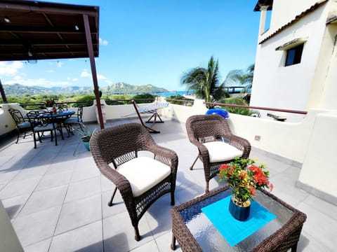 Patio, Natural landscape, View (from property/room), Balcony/Terrace, Balcony/Terrace, Seating area, Sea view