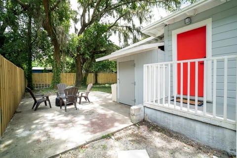 Homey Cozy Newly Renovated Stylish&chic 7 Guests House in Greater Carrollwood