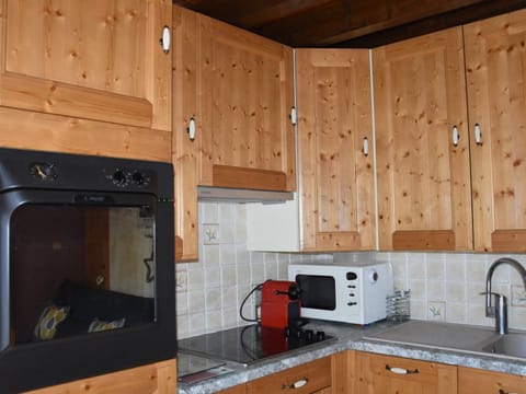 Appartement 3P avec parking, proche commerces et pistes, Pralognan-la-Vanoise - FR-1-464-212 Apartment in Pralognan-la-Vanoise